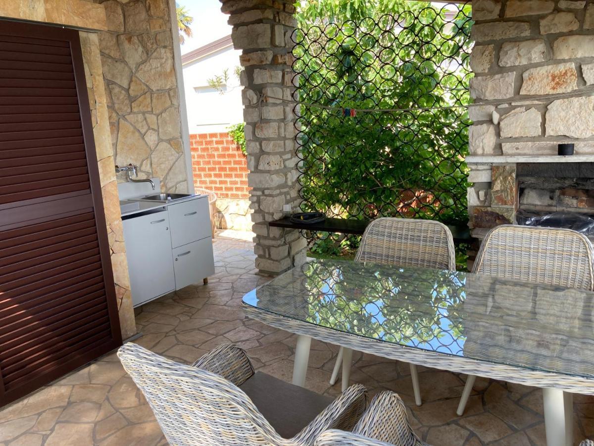 Holiday home House Karigador